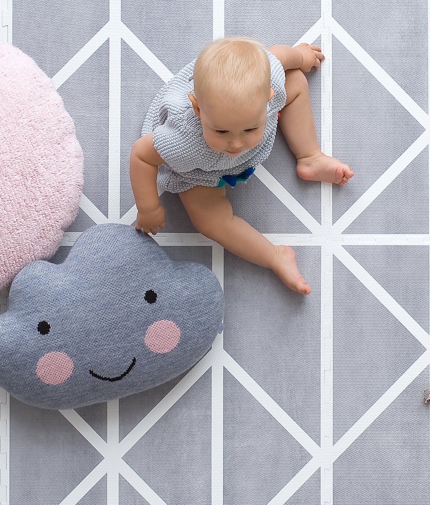 Gray playmat best sale